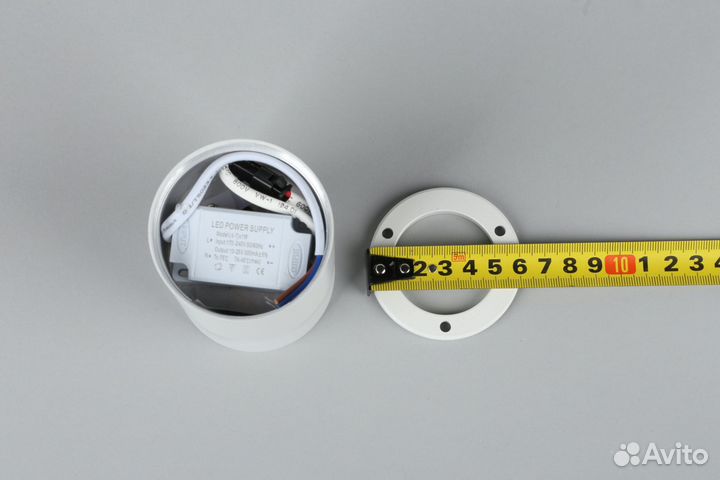 Светильник накладной светодиодный