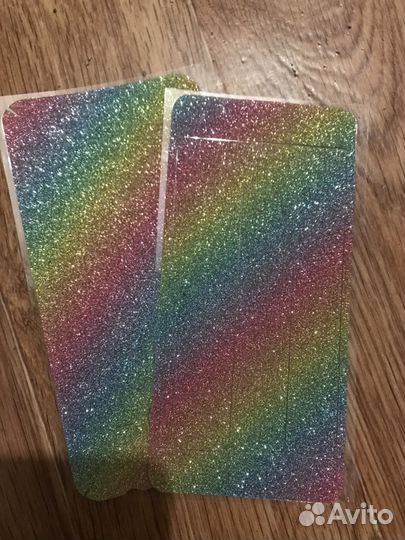 Защитная наклейка на телефон