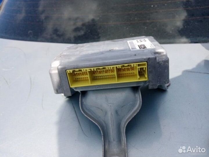 Блок управления Air Bag Lexus Rx300