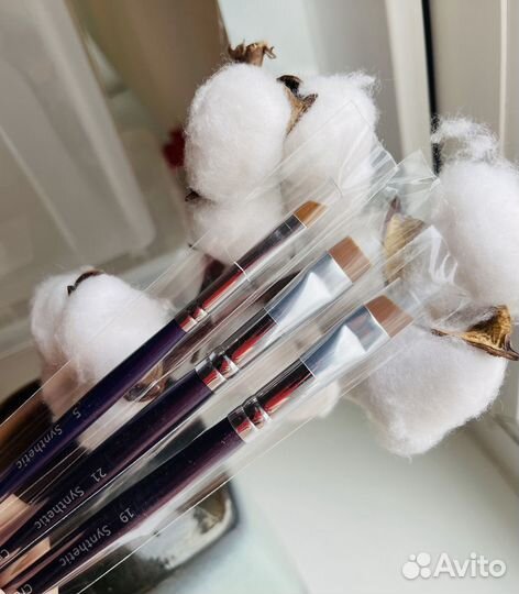 Кисти для бровей