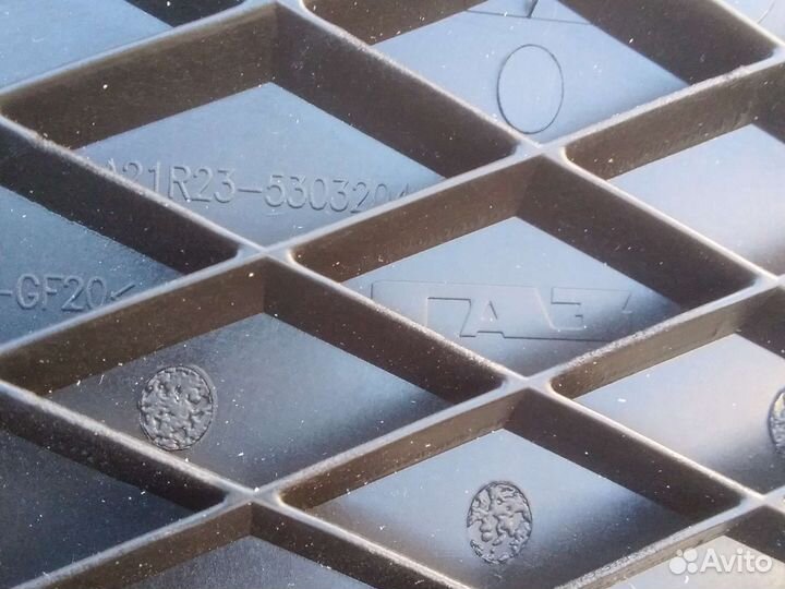 Крышка бардачка на Газель некст