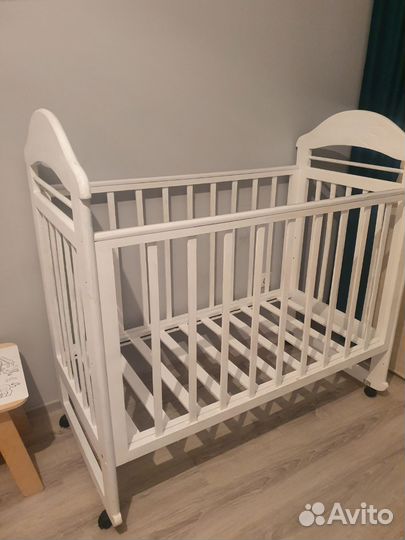 Кроватка детская 0+