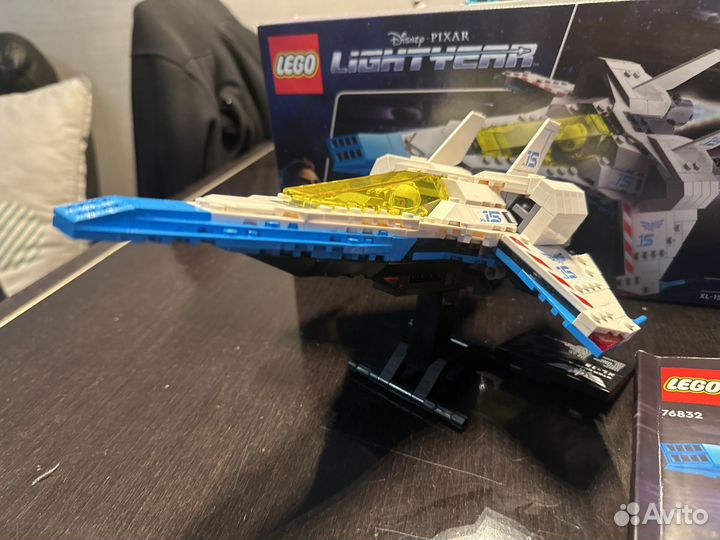 Самолет Lego lightyerr