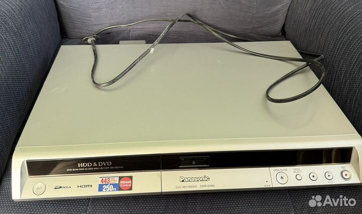 DVD/HDD-рекордер Panasonic DMR-EH 65