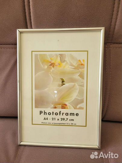 Рамки для фото и картин