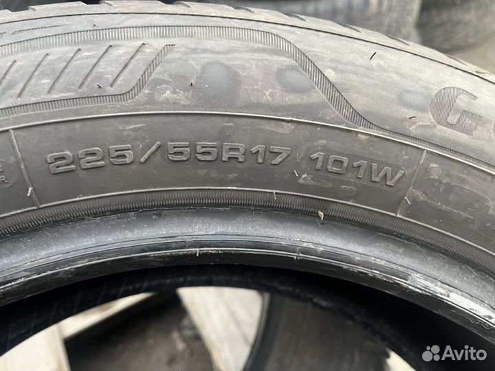 Goodyear Vector 4Seasons Gen-3 225/55 R17 101W