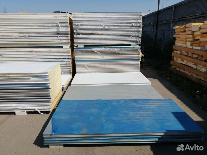 Сэндвич панели 16000м2 стена и кровля на складе