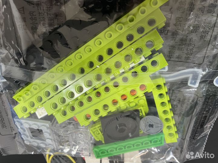 Конструктор электронный робототехника WeDo Веду