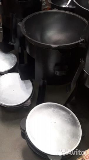 Казан чугунный с крышкой.Пр-во Узбекистан-Наманган