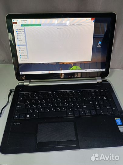 Ноутбук HP Pavilion 15-n063sr