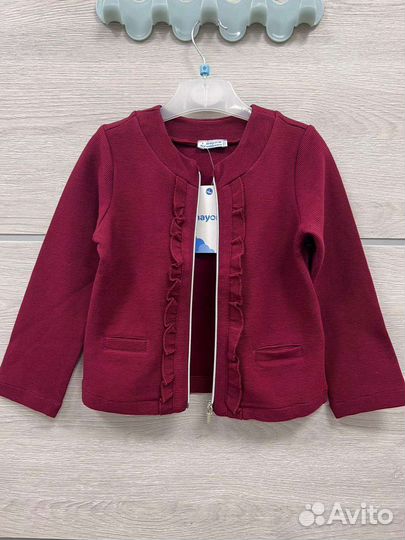 Жакет/пиджак 98 на девочку. mayoral. новый