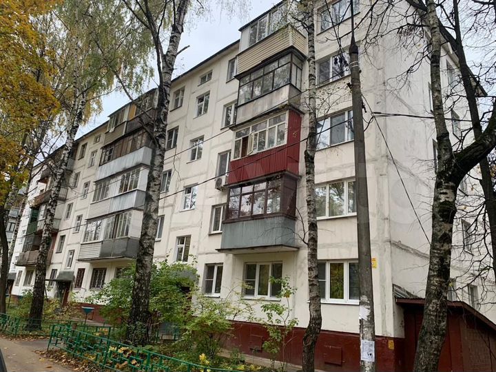 3-к. квартира, 47,4 м², 2/5 эт.