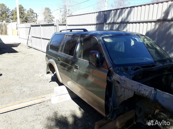 Запчасти от Митцубиси Паджеро Спорт