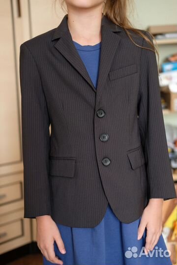 Пиджак для девочки. Школьная форма. Размер 122