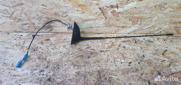 Антенна Opel Astra H 2004-2014