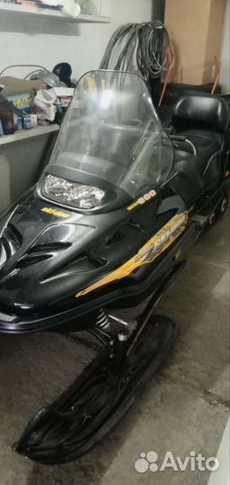 Продам снегоход BRP ski-doo bombardier scandic