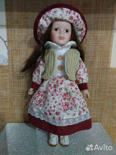 Кукла интерьерная
