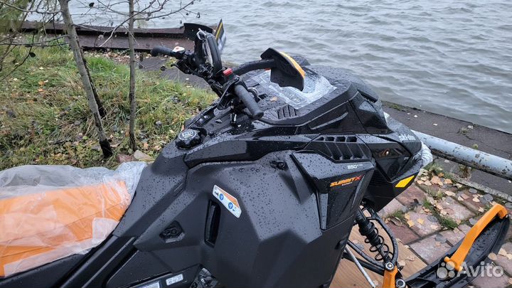 Ski doo summit 154 expert цветной дисплей 2024