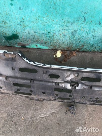 Кронштейн бампера задний Mercedes-Benz S-Class