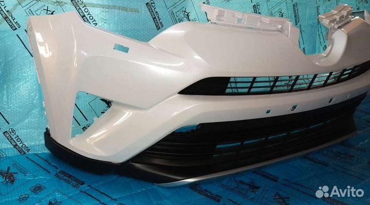 Бампер передний тойота Рав 4 4 белый перл в сборе