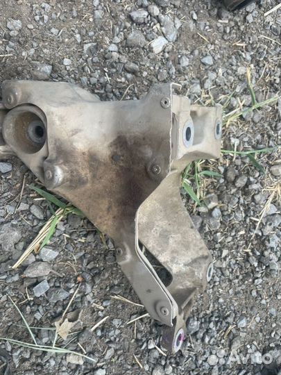 Кронштейн двигателя Bmw X5 E70 N55