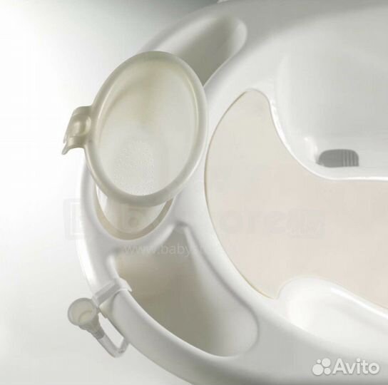 Пеленальный столик с ванночкой