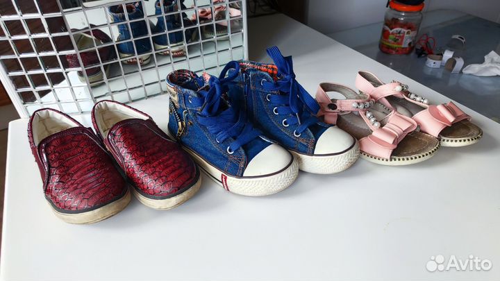 Кросовки, туфли, босоножки