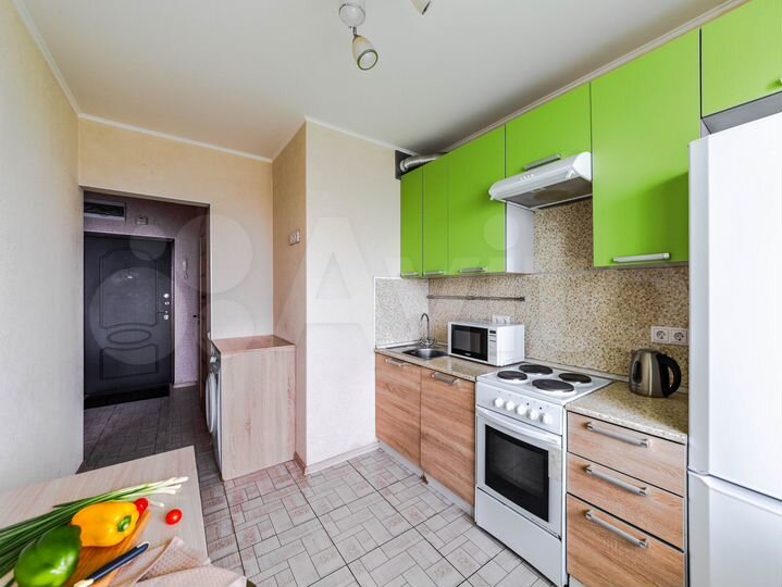 1-к. квартира, 38 м², 17/25 эт.