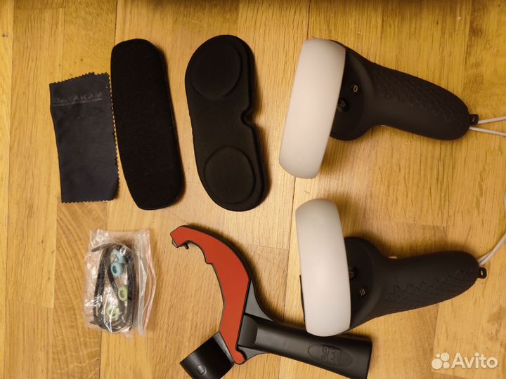 Oculus quest 2 128gb + bobo vr + кейс + ракетка