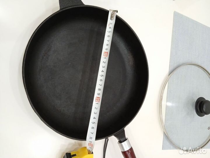 Чугунная сковорода 