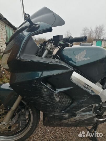 Мотоцикл honda VFR 800 2001 г.в