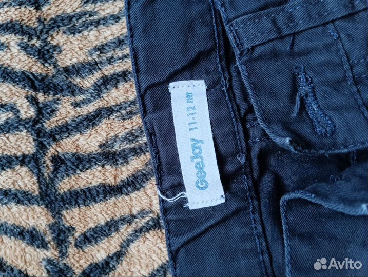 Продам школьные брюки