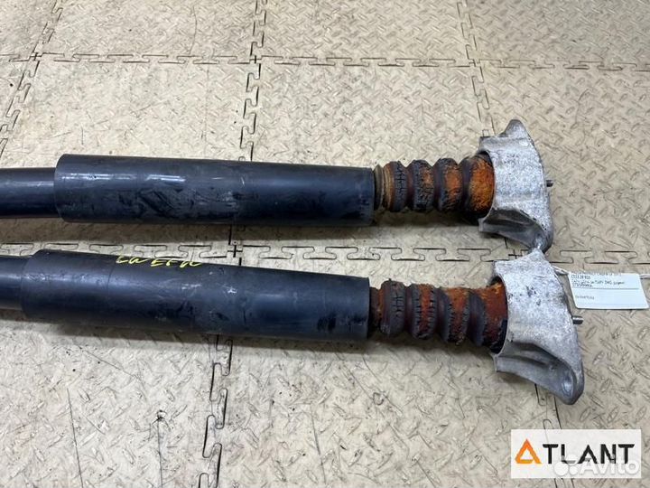 Амортизатор задний mazda premacy