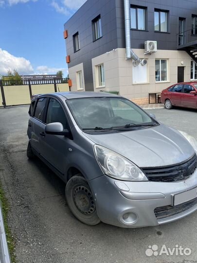 Nissan Note 1.6 МТ, 2010, битый, 180 000 км