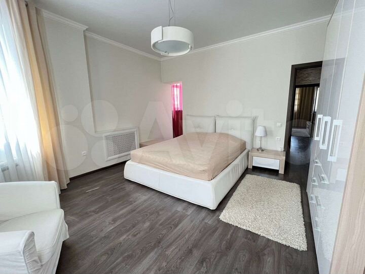 2-к. квартира, 72,3 м², 14/14 эт.