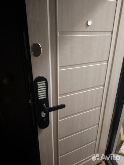 Установка Смарт замков, врезка замков, замена