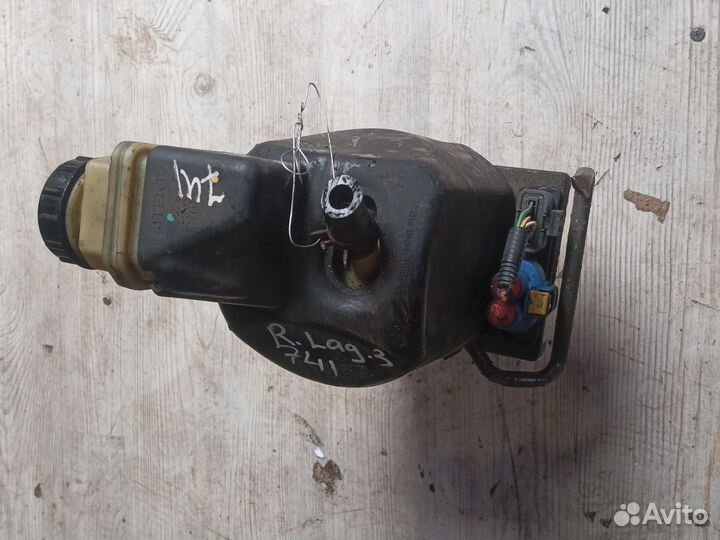 Эгур Renault Laguna 3, без пробега по РФ