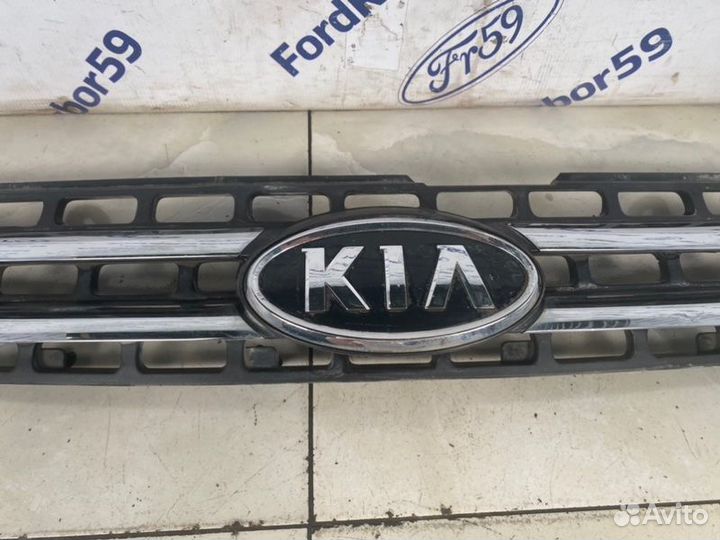 Решетка радиатора Kia Sportage KM 2006-2007