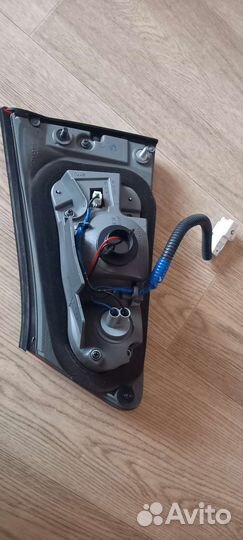 Фара оптика задняя левая lexus is 250