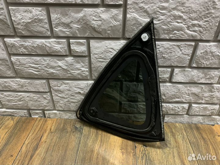 Mazda Cx5 Стекло кузовное глухое левое