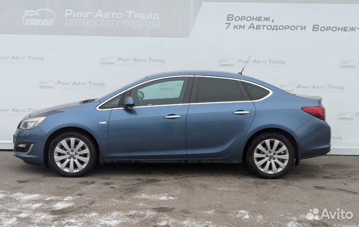 Opel Astra 1.6 МТ, 2013, 125 000 км