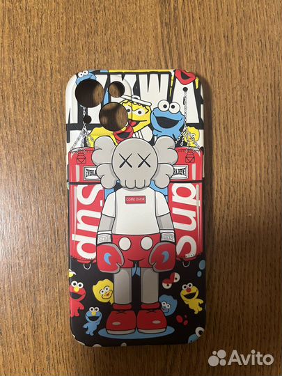 Чехол на айфон 13