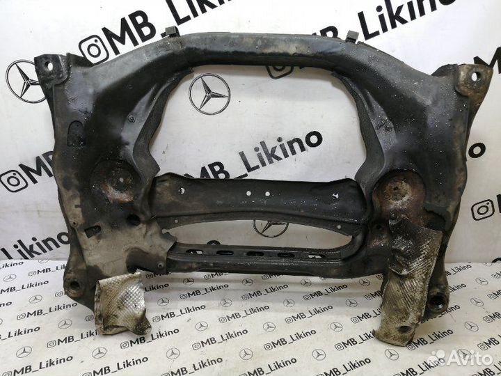 Подрамник передний Mercdes S-Class W221