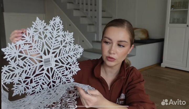 Салфетки сервировочные снежинки кружево серебряный