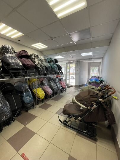 Торговое помещение, 314 м²