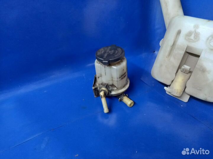 Бачок омывателя Geely mk