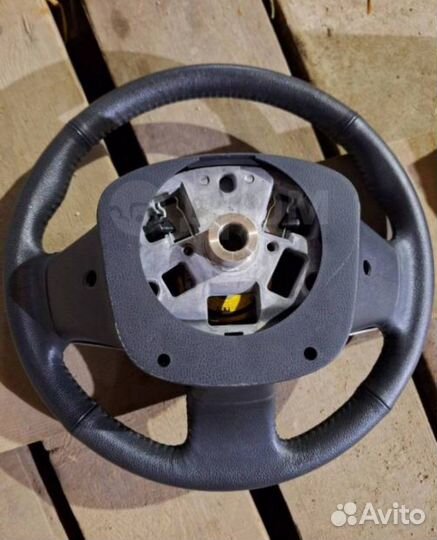 Руль nissan note e12