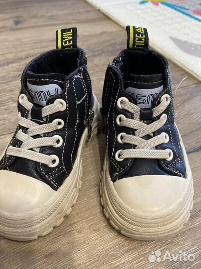 Ботинки осенние