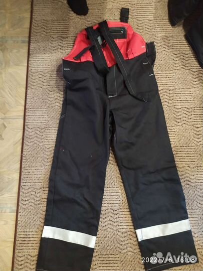 Защитный костюм мужской