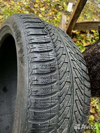 Goodyear UltraGrip 8 Performance 225/45 R18 37L